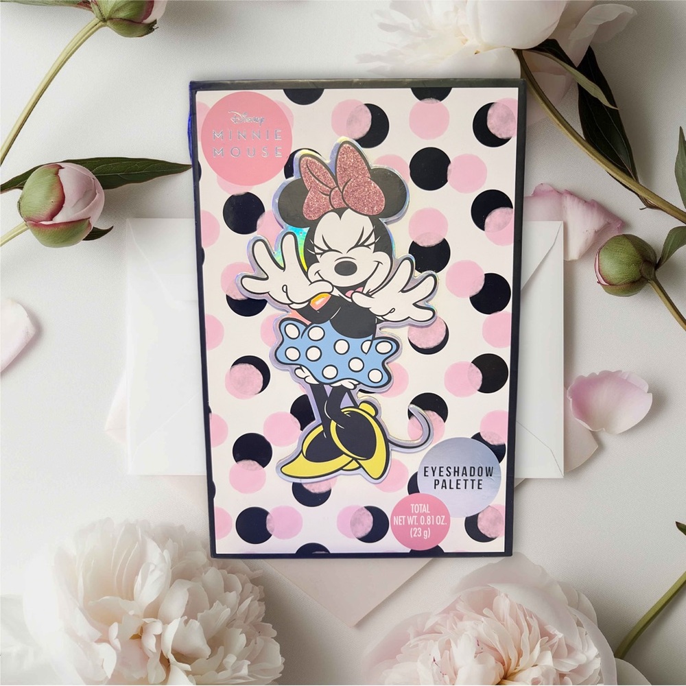 🎀 Disney Minnie Mouse Eyeshadow Palette
